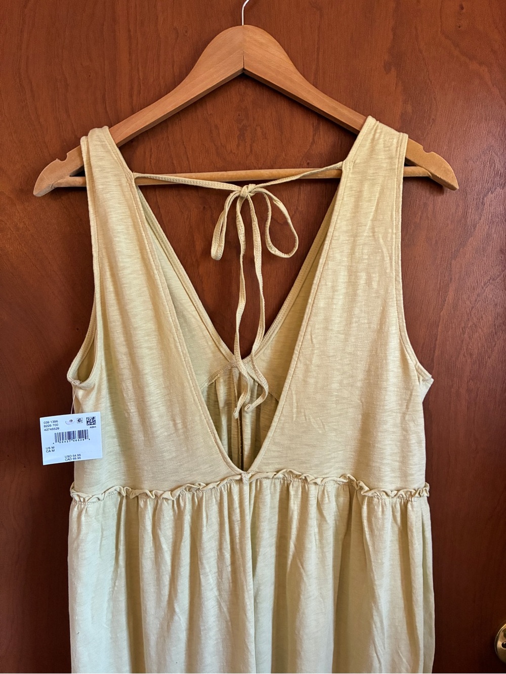 American Eagle Outfitters Yellow V-Neck Sleeveless Jumpsuit - Picture 4 of 4